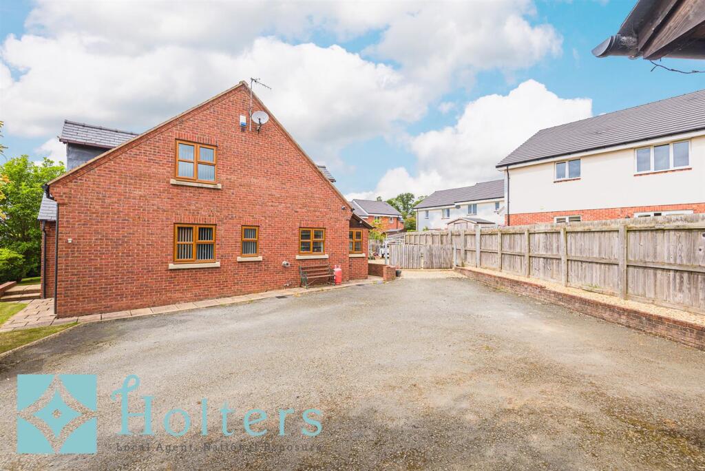 HOLT - Waterlily Cottage, Churchstoke-12.jpg