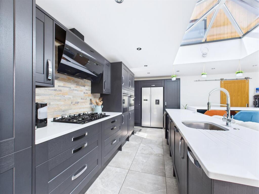 Open Plan Kitchen/Living/Dining Room