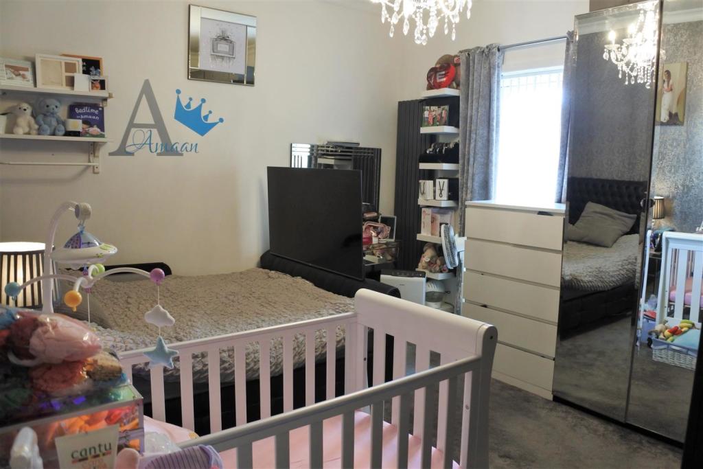 Master Bedroom.JPG