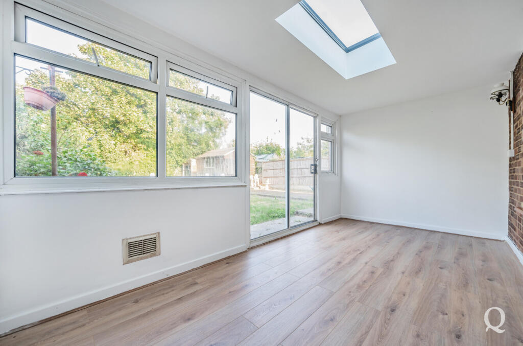 e283178d-2cf9-4e9...