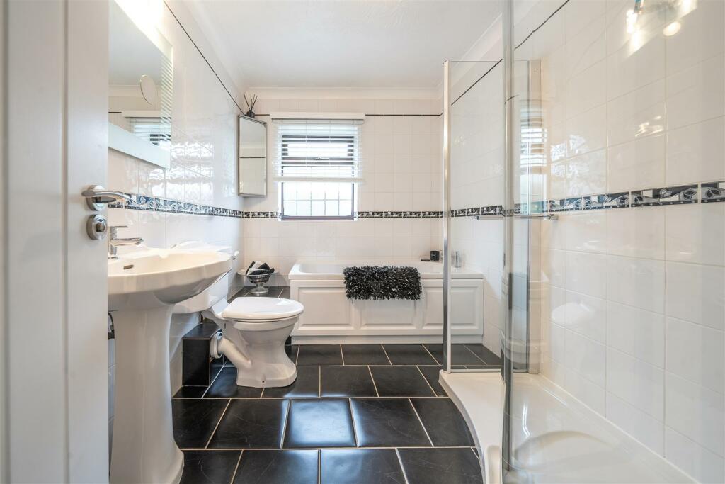 Ambleside, 63 Church Street, Helmdon (9).JPG