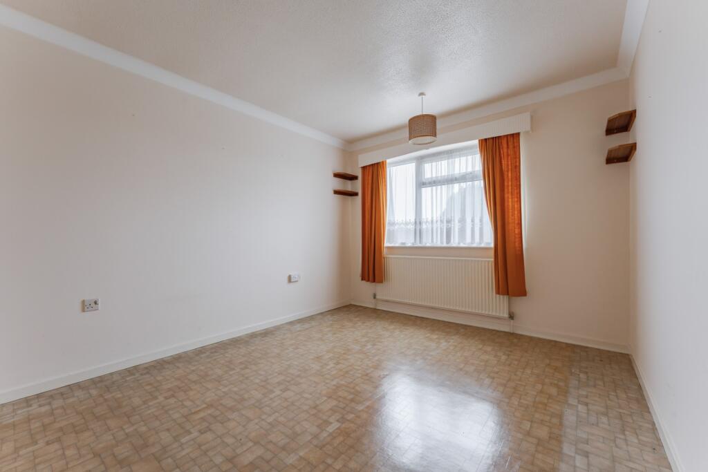 4-18 Bracken Ave Overstrand-4 T202503271018.jpg