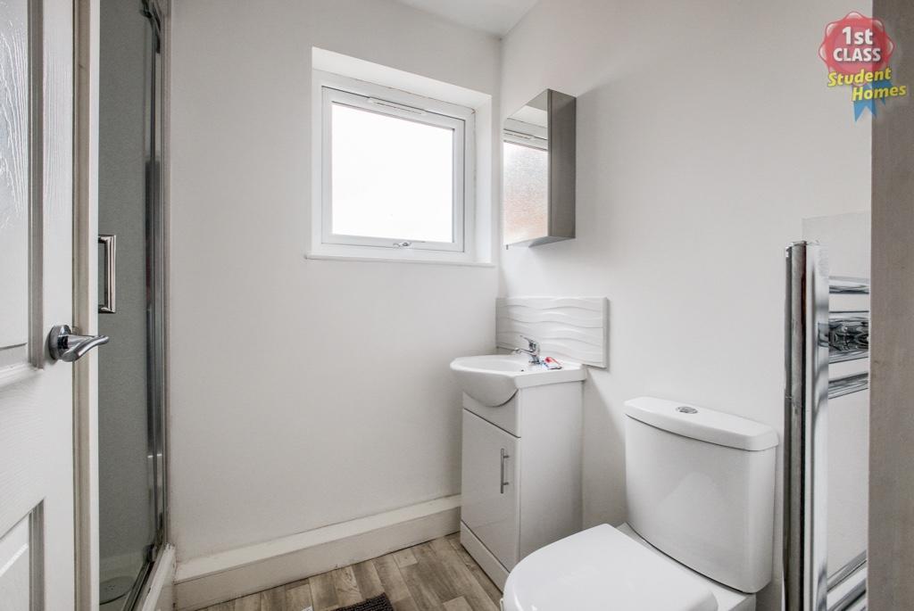 Bedroom 6 En Suite