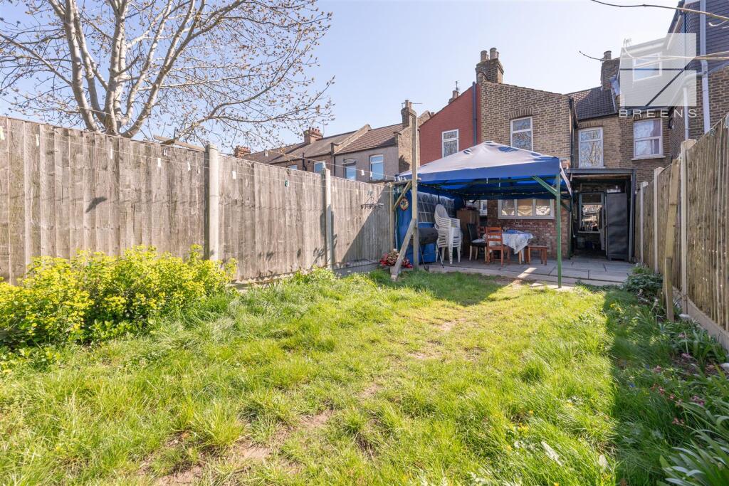 29 Bateman Road_0034.jpg