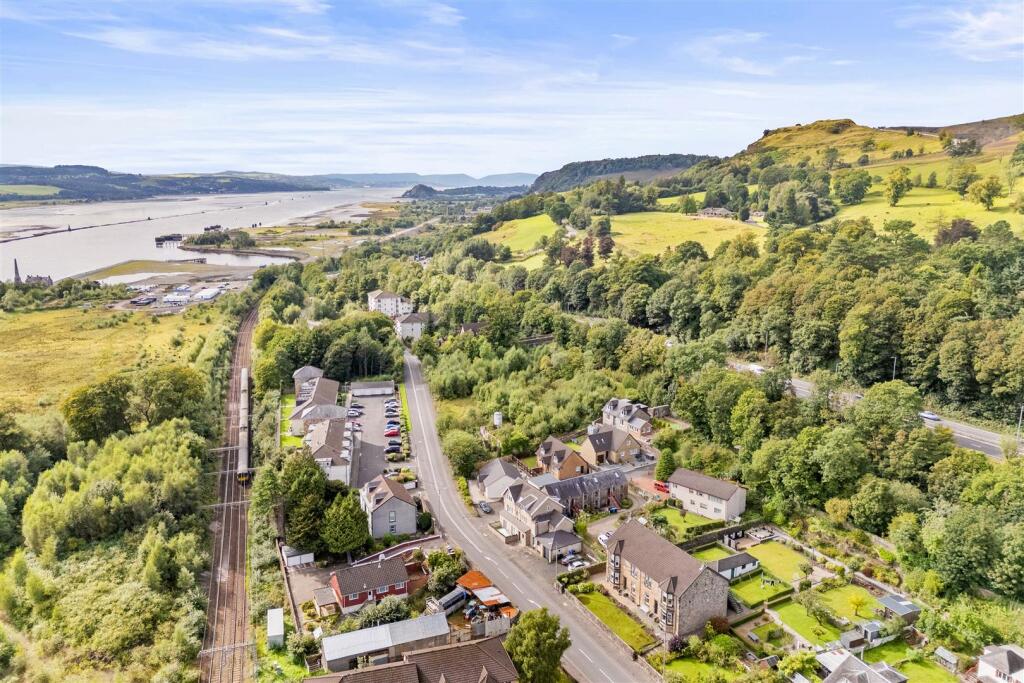 Dumbarton-Rd-33.jpg
