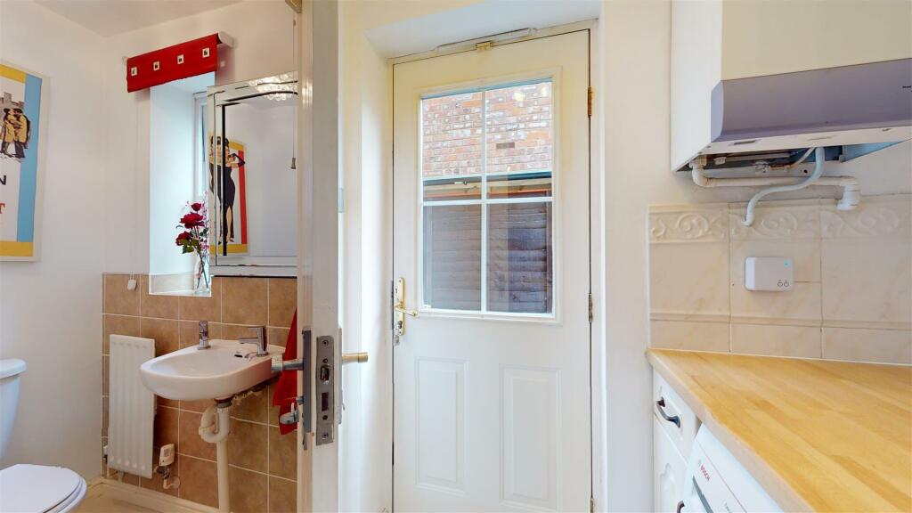 UTILITY ROOM
