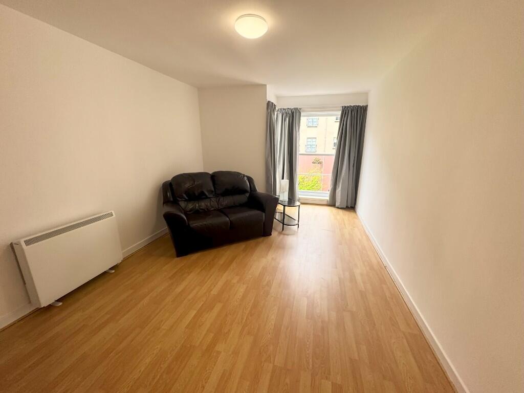 Lounge 1