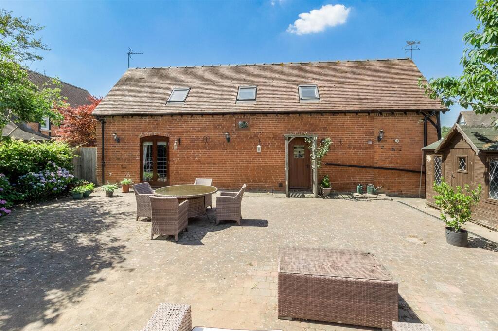 2 Maxstoke Barns, Maxstoke