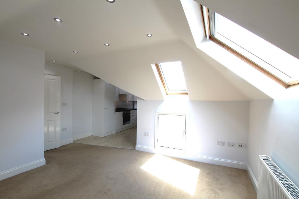 3 lounge angle 2.JPG