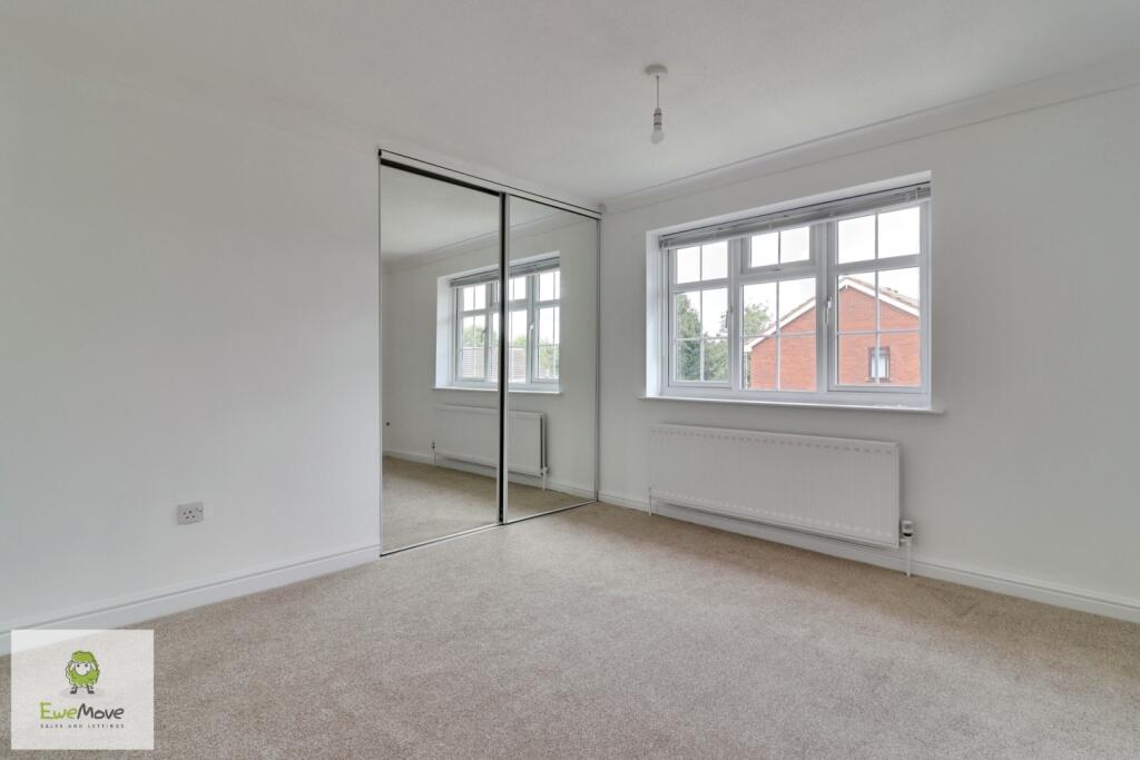 Main bedroom - EweMove Cannock