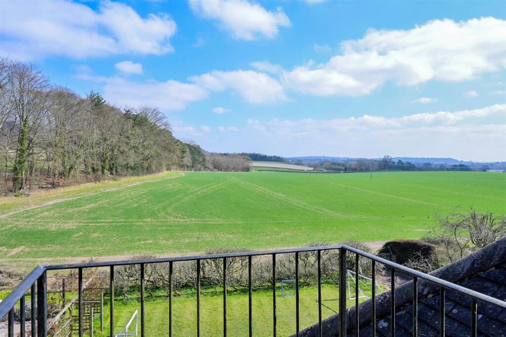 PEBBLECOMBE LEA (1).jpg