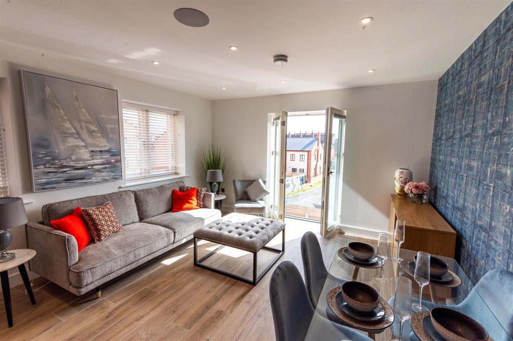 lounge with doors.jpeg