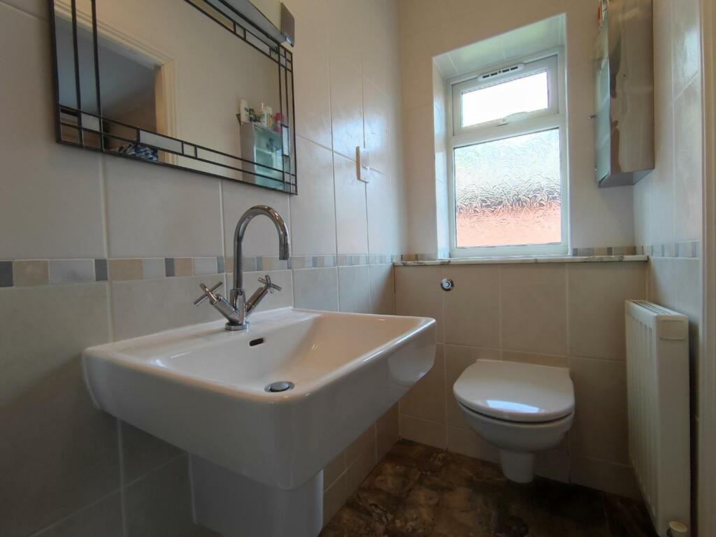 En-Suite Shower