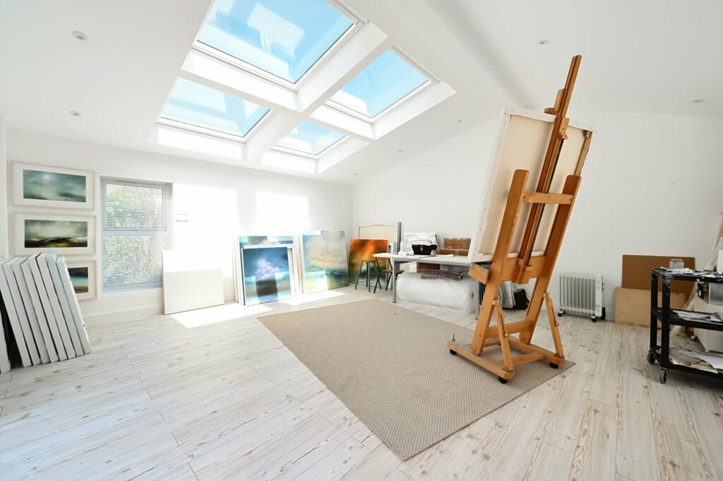 Studio/Bedroom 5