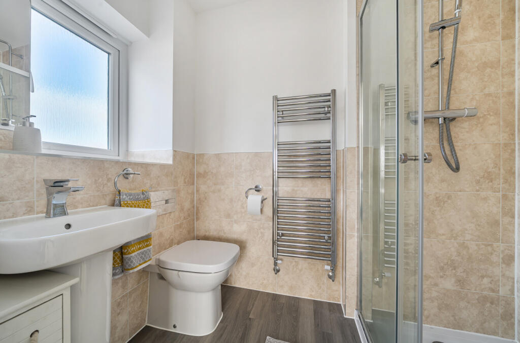 Lalique Close, Tadpole Garden Village, Swindon, SN25