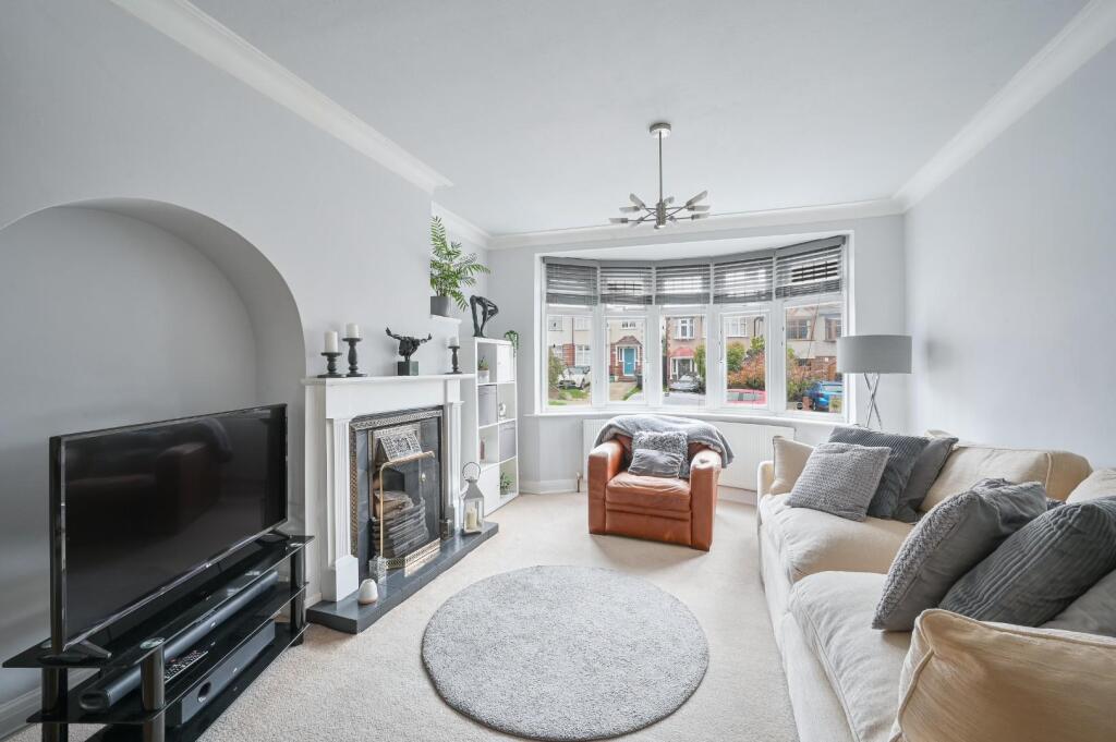 ELMSTEAD GARDENS,  (7).jpg