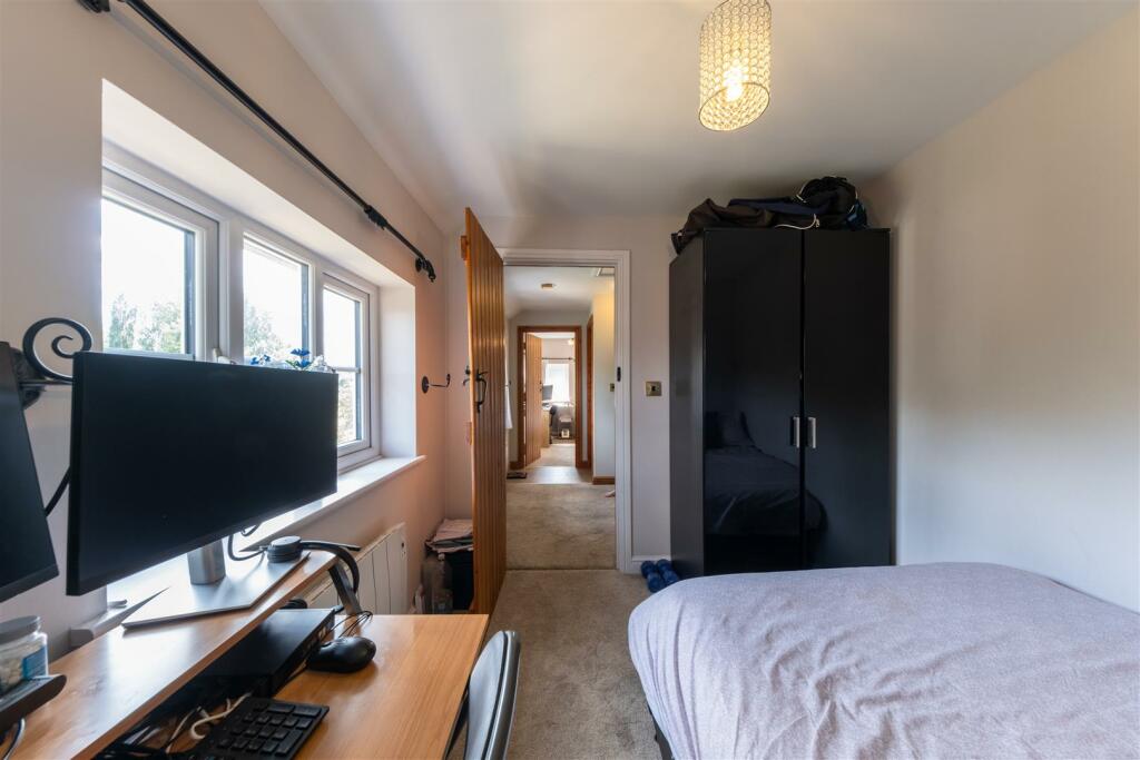 8 Runcorn Road-020.jpg