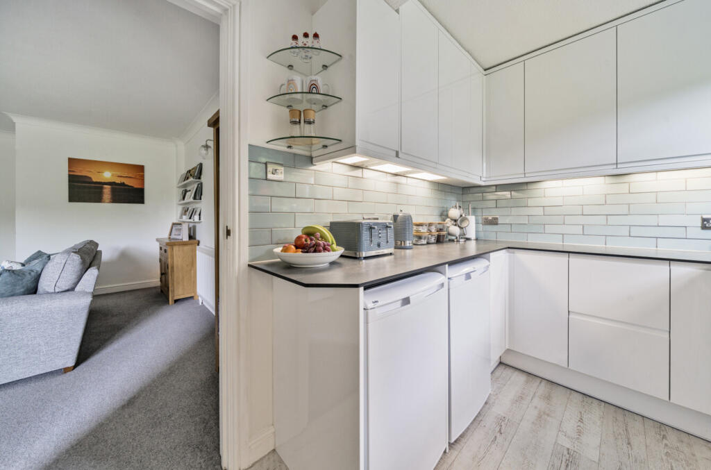 7-6821e76394026-1...