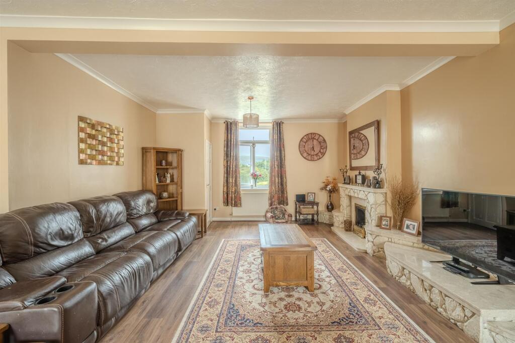 14 Clifton Terrace-8.jpg