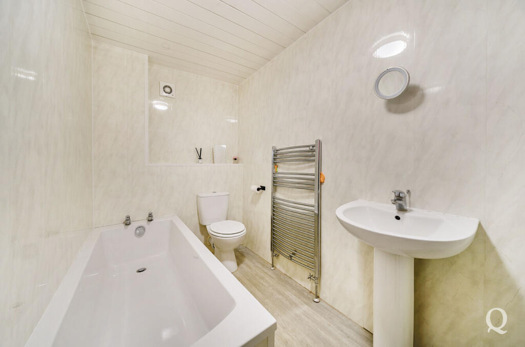 4f0617c9-4786-41e...