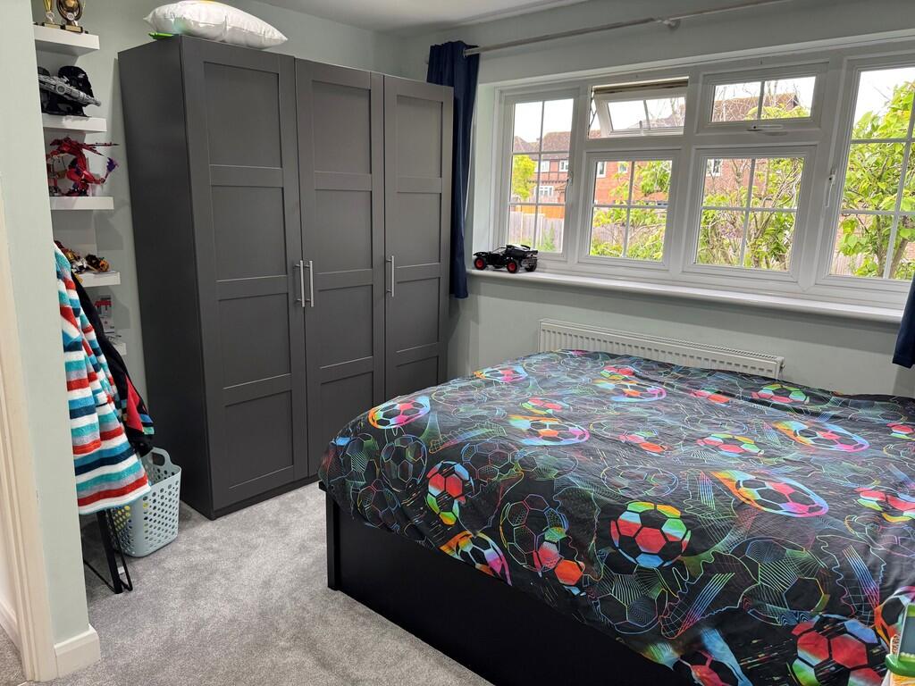 10 Eustace Road -...