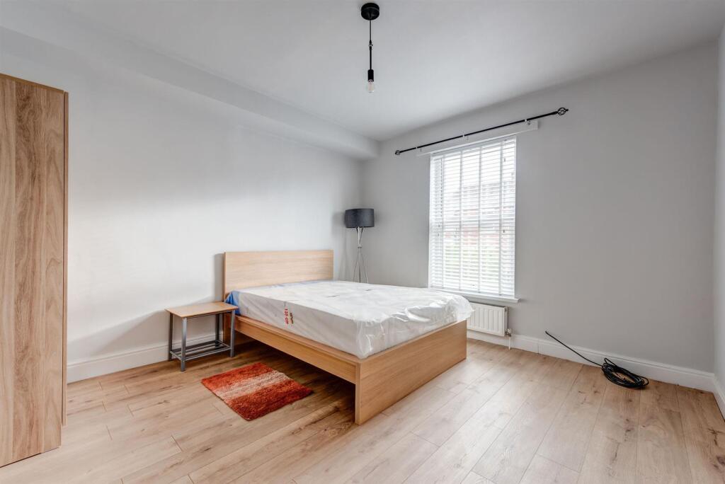 47DoddStreet(Interior)-6.jpg