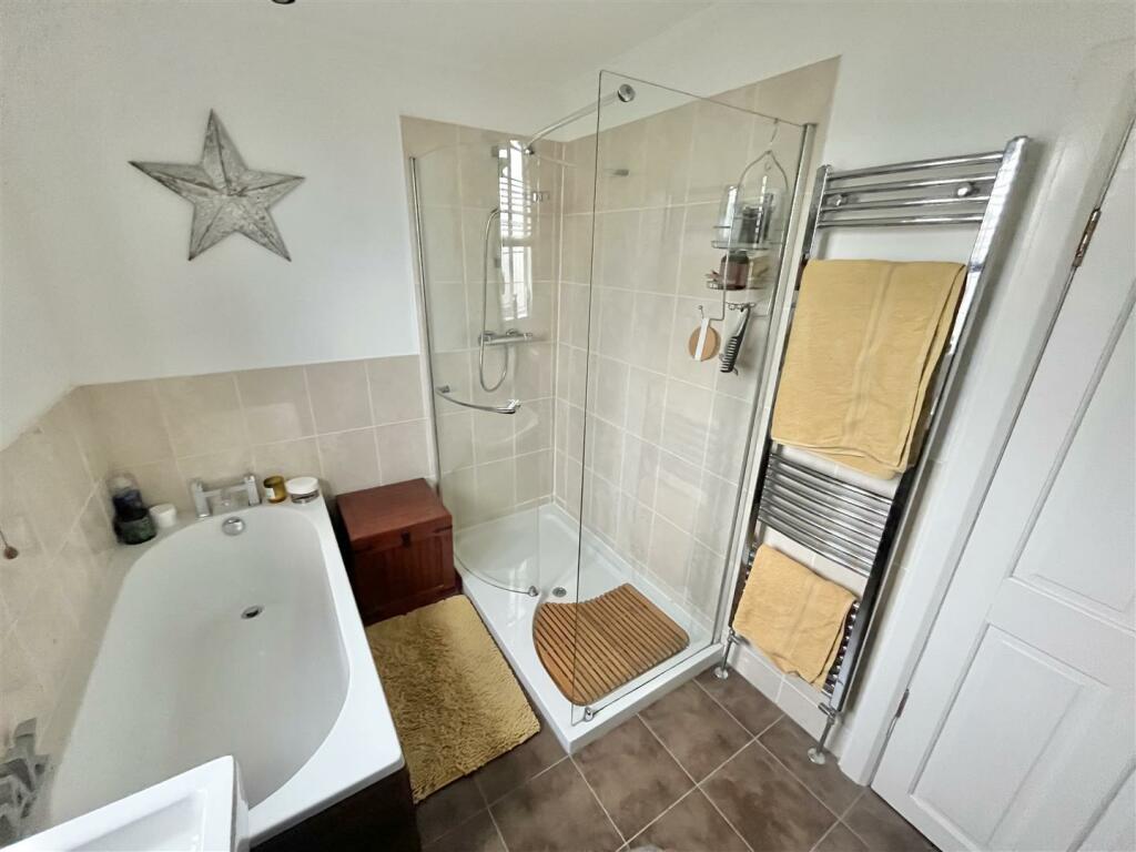 Shower Room Aspect 2