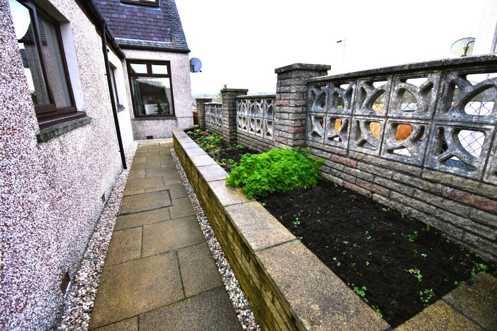 Side Garden