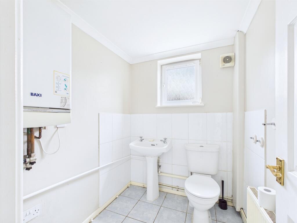 CAM01338G0-PR0108-STILL006