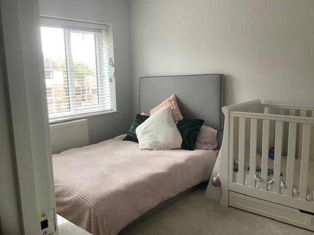 Bed 3.jpg