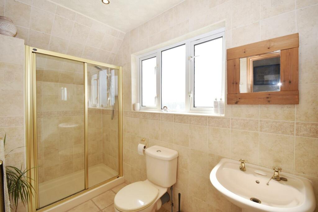 BATH SHOWER 3.JPG