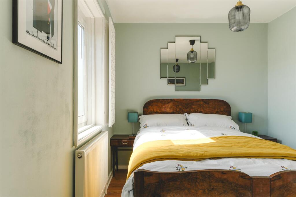 Halidon Close-27.jpg