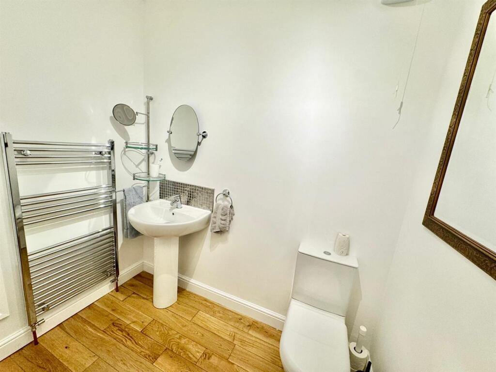 PHOTO-2025-09-05-10-47-50 (11).jpg