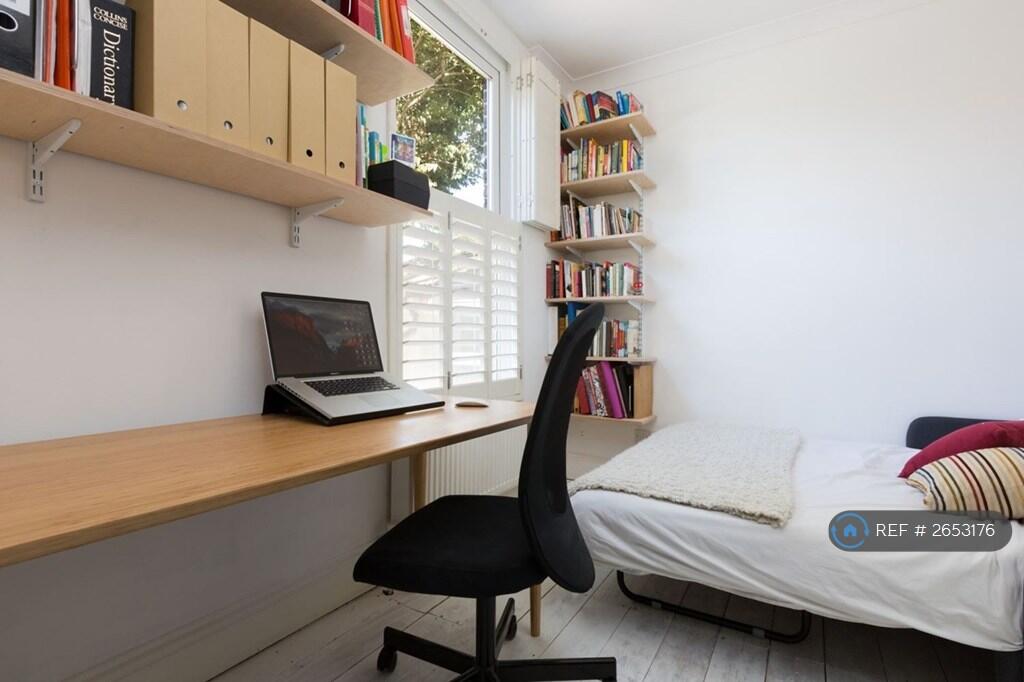 Currently Used As Study, Can Fit Double Bed