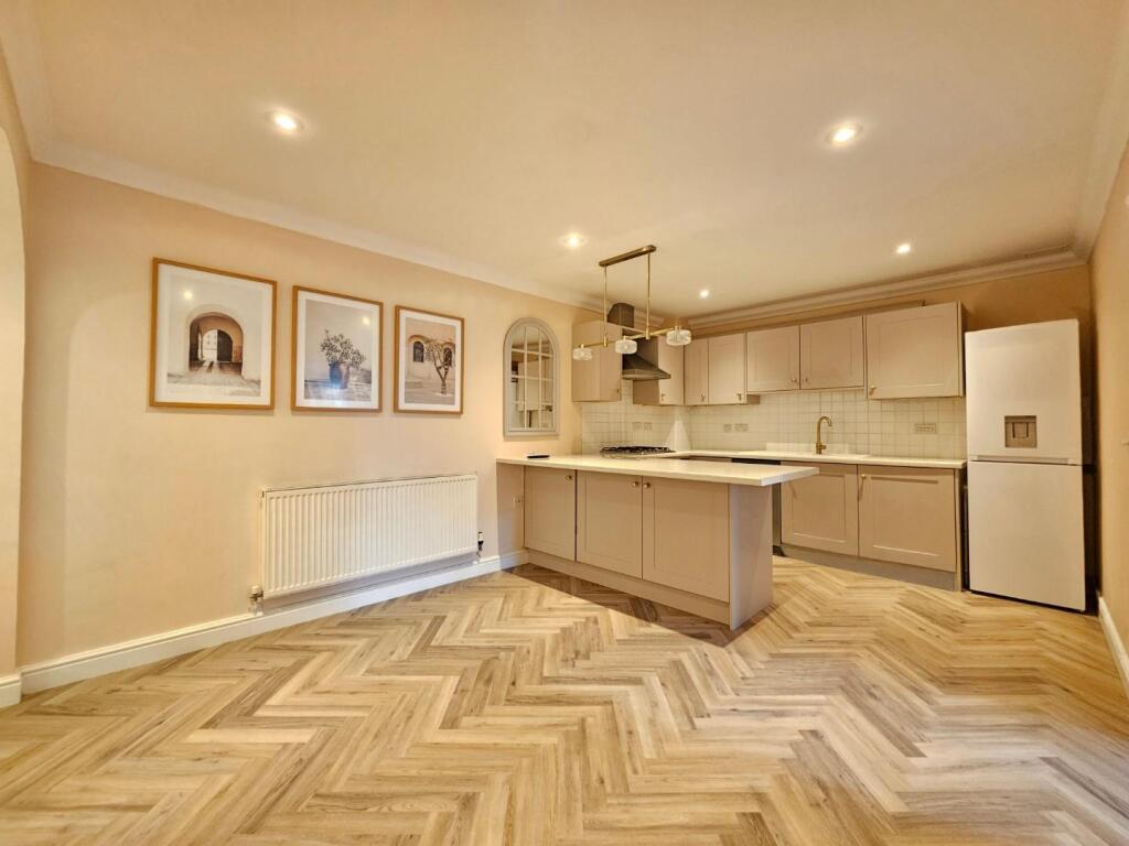 Dining Breakfast Kitchen