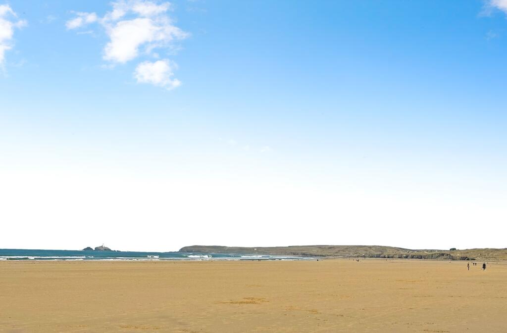 Godrvey Beach