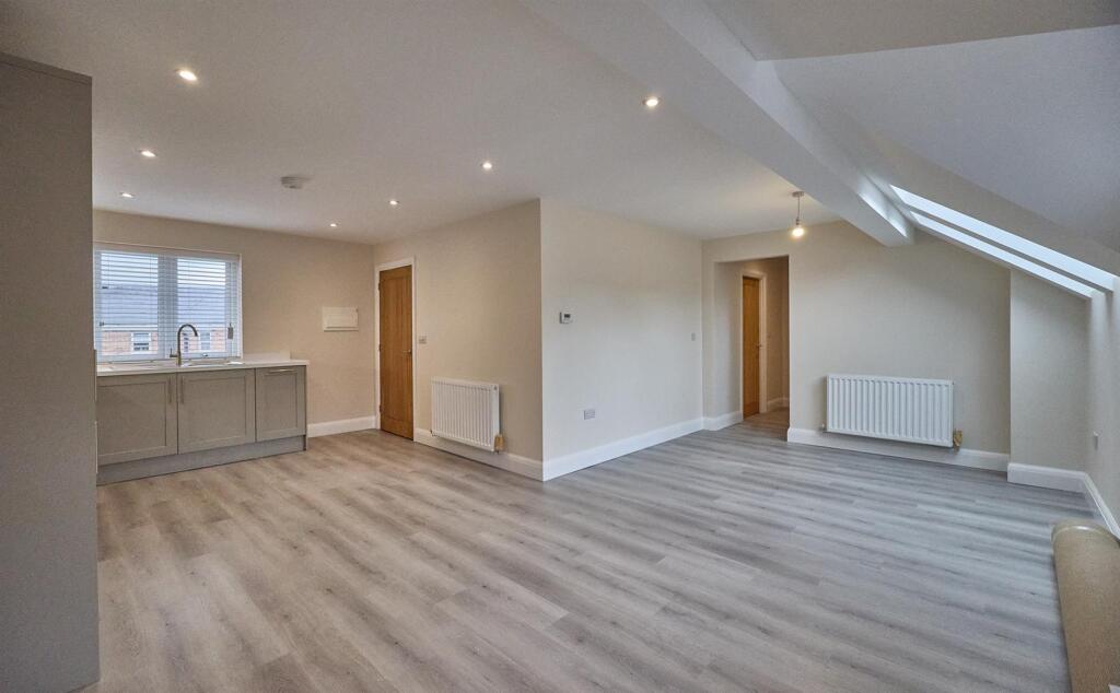 windsor street 3.jpg