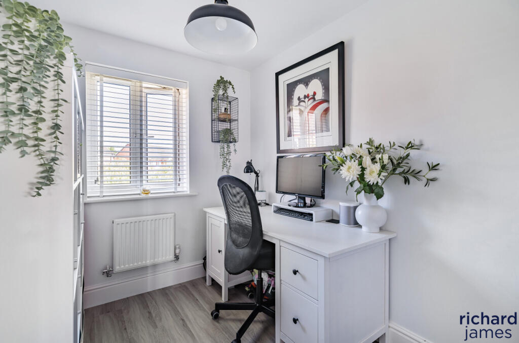 64a2fadf-f9c0-4c4...