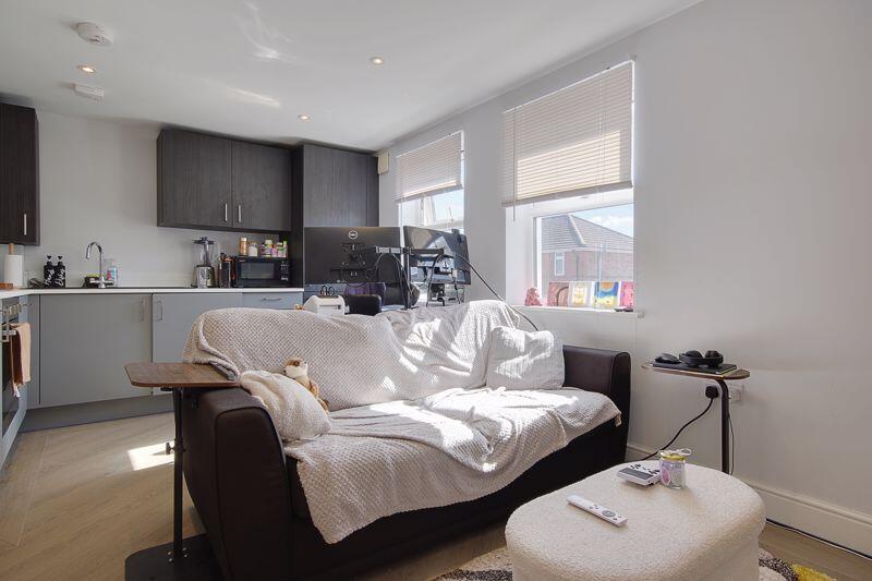 OP Kitchen/Living