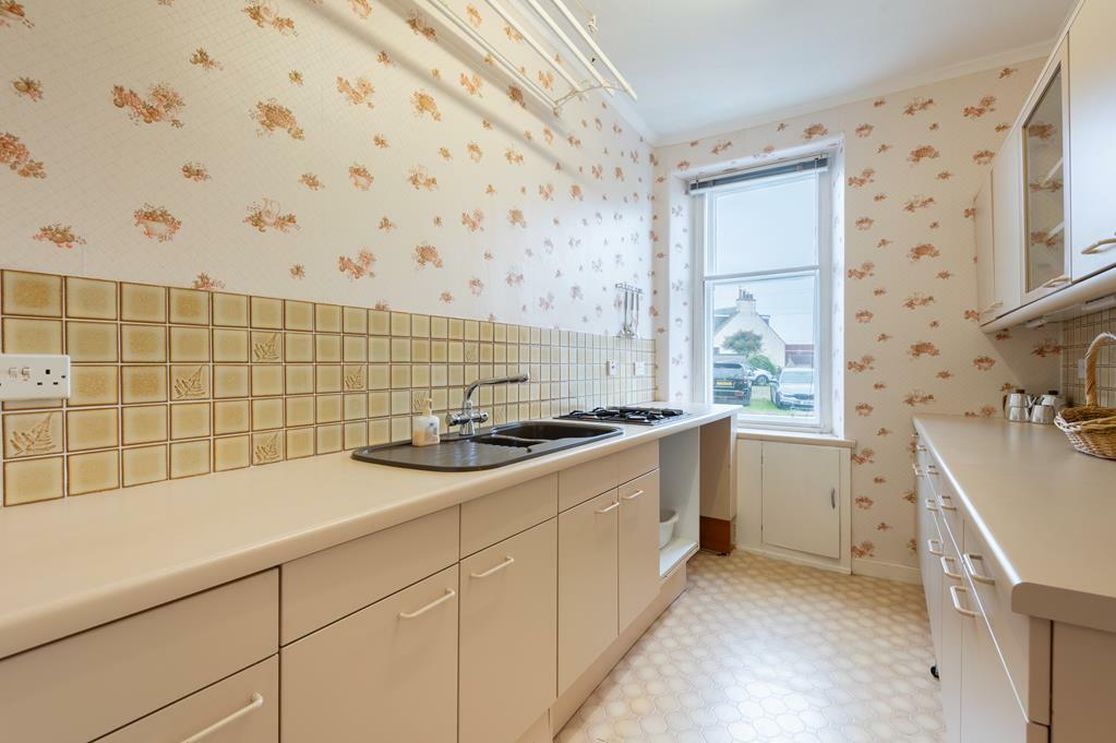 DOWNSTAIRS KITCHEN