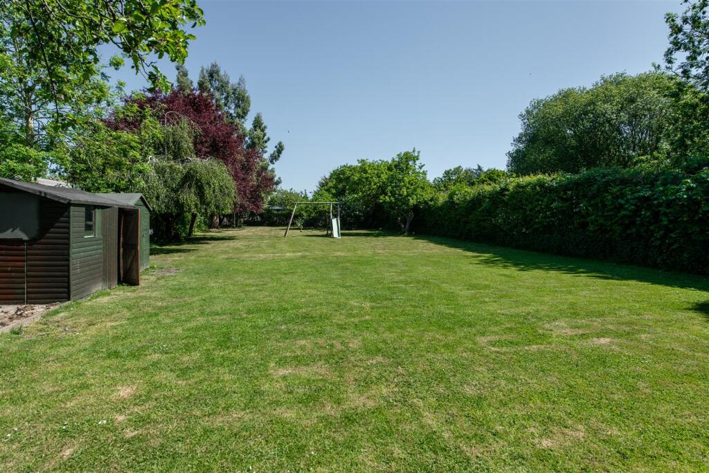 Lea cottage-hi-50.jpg
