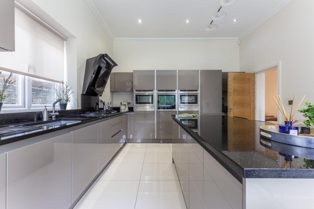 33-Hamilton-Road-010