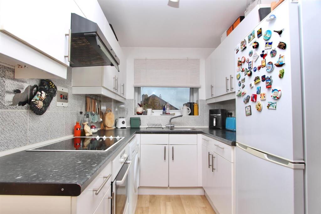 Lampard Grove, N16
