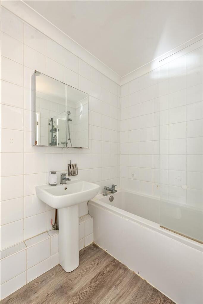 Bathroom-2.jpg