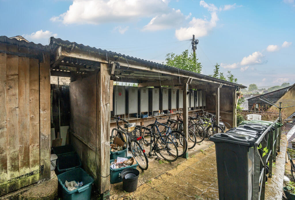 1342183-17-68b840...