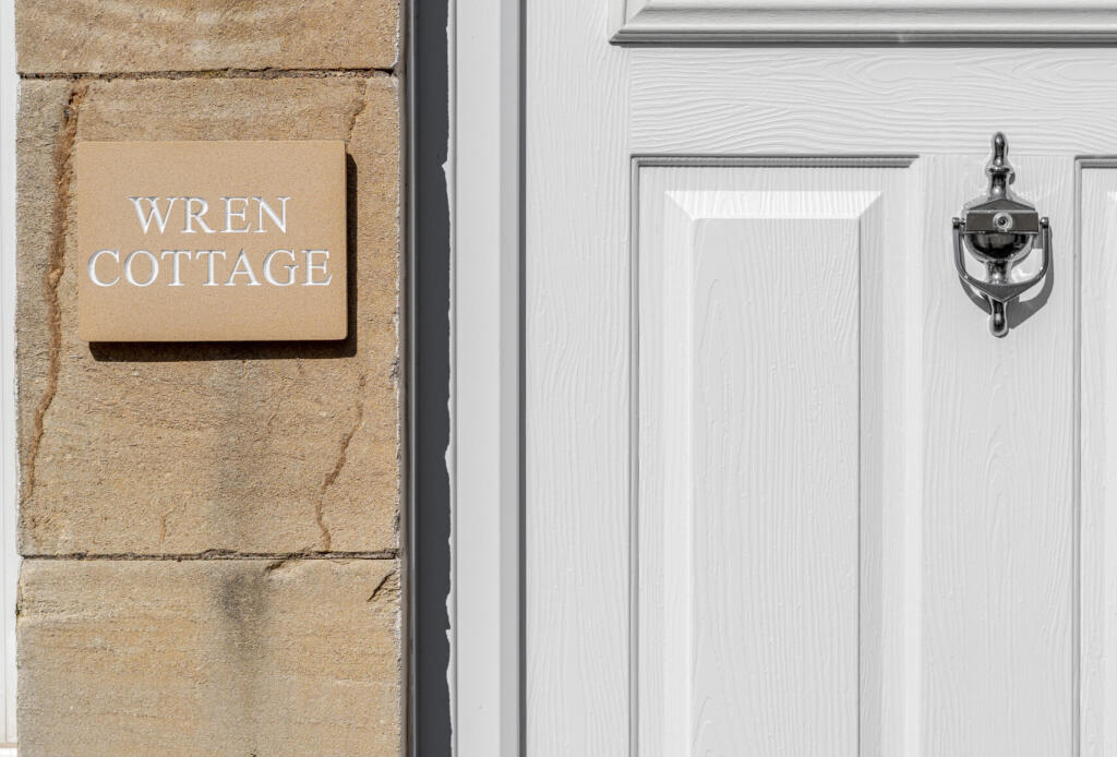 19-6824721365634-...