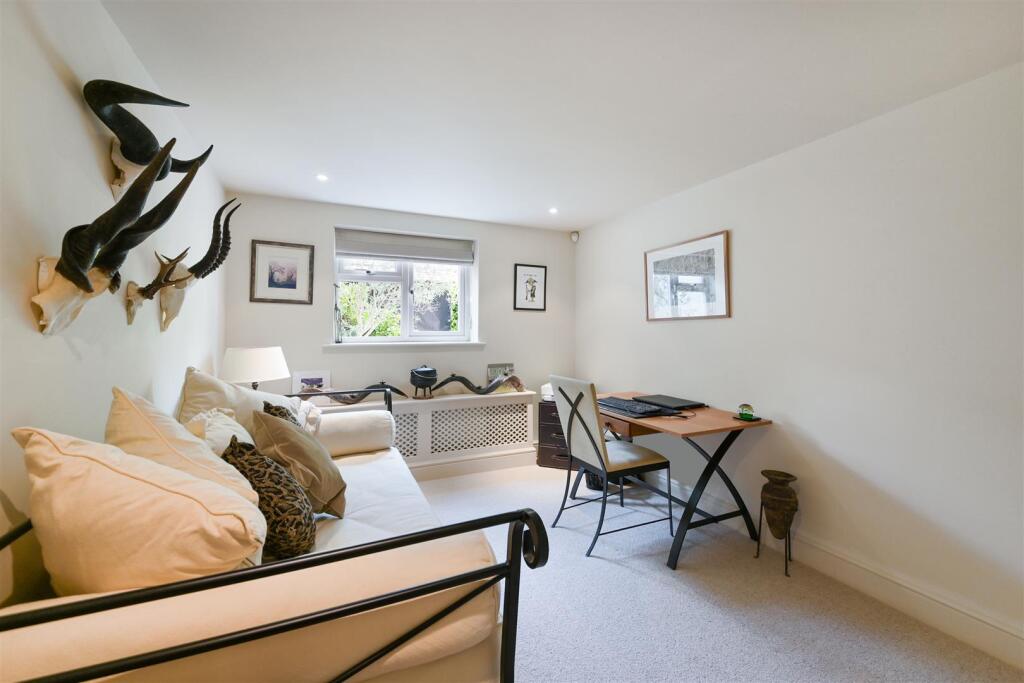 KINGSWOOD ROAD (9).jpg