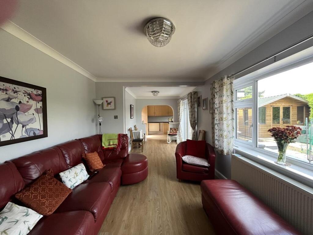 Open Plan Living/ Dining Room
