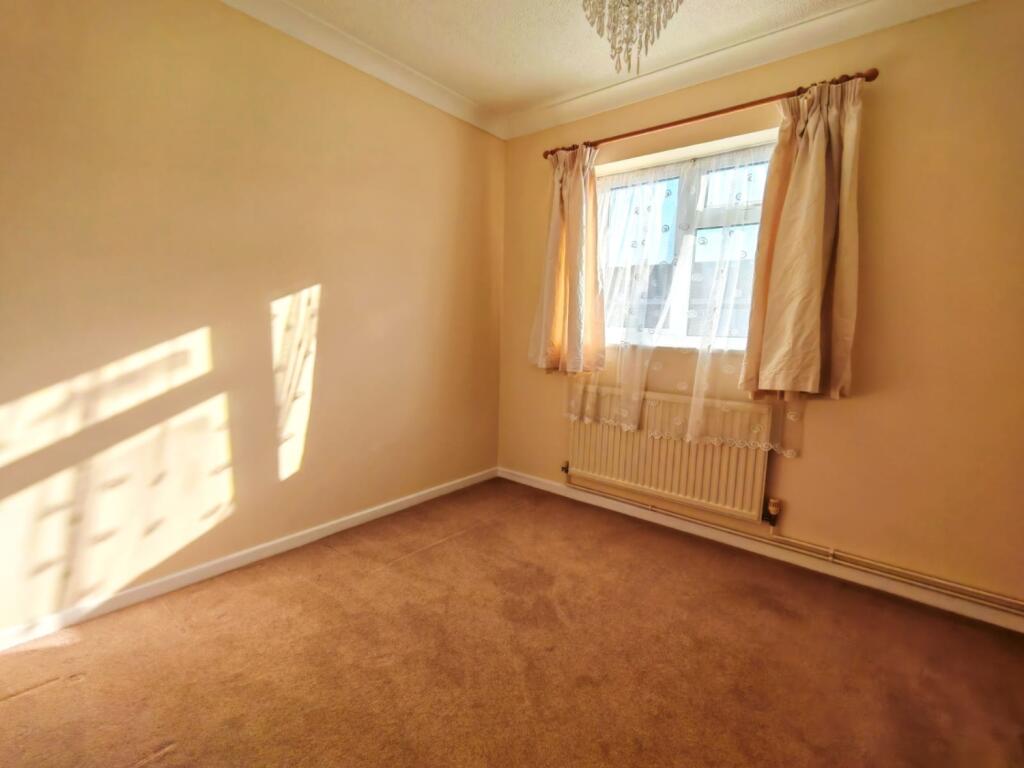 WhatsApp Image 2025-03-21 at 17.13.21_75a2f275