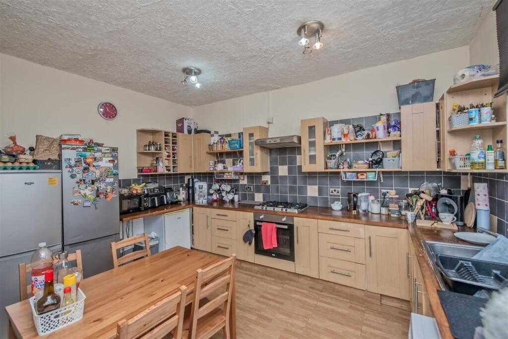 Fitted Dining Kitchen: